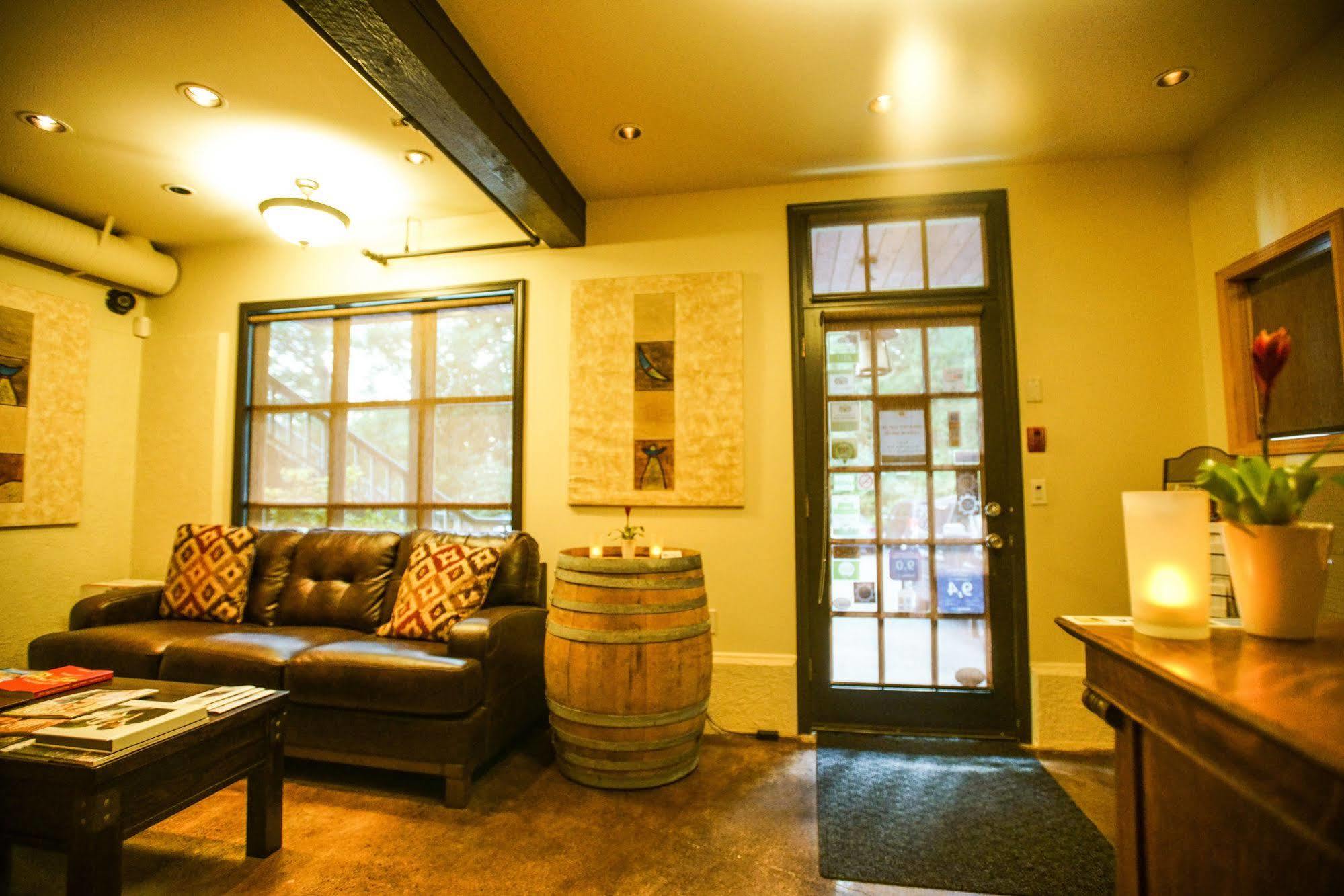 Bonniebrook Lodge Ґібсонс Екстер'єр фото